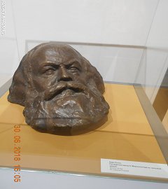 Москва выставка Карл Маркс.079