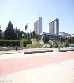 Баку.433