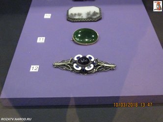 brochi_138_small.jpg