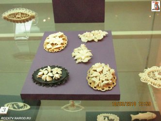 brochi_179_small.jpg